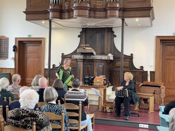 Muziekvoorstelling De Groene Harmonica